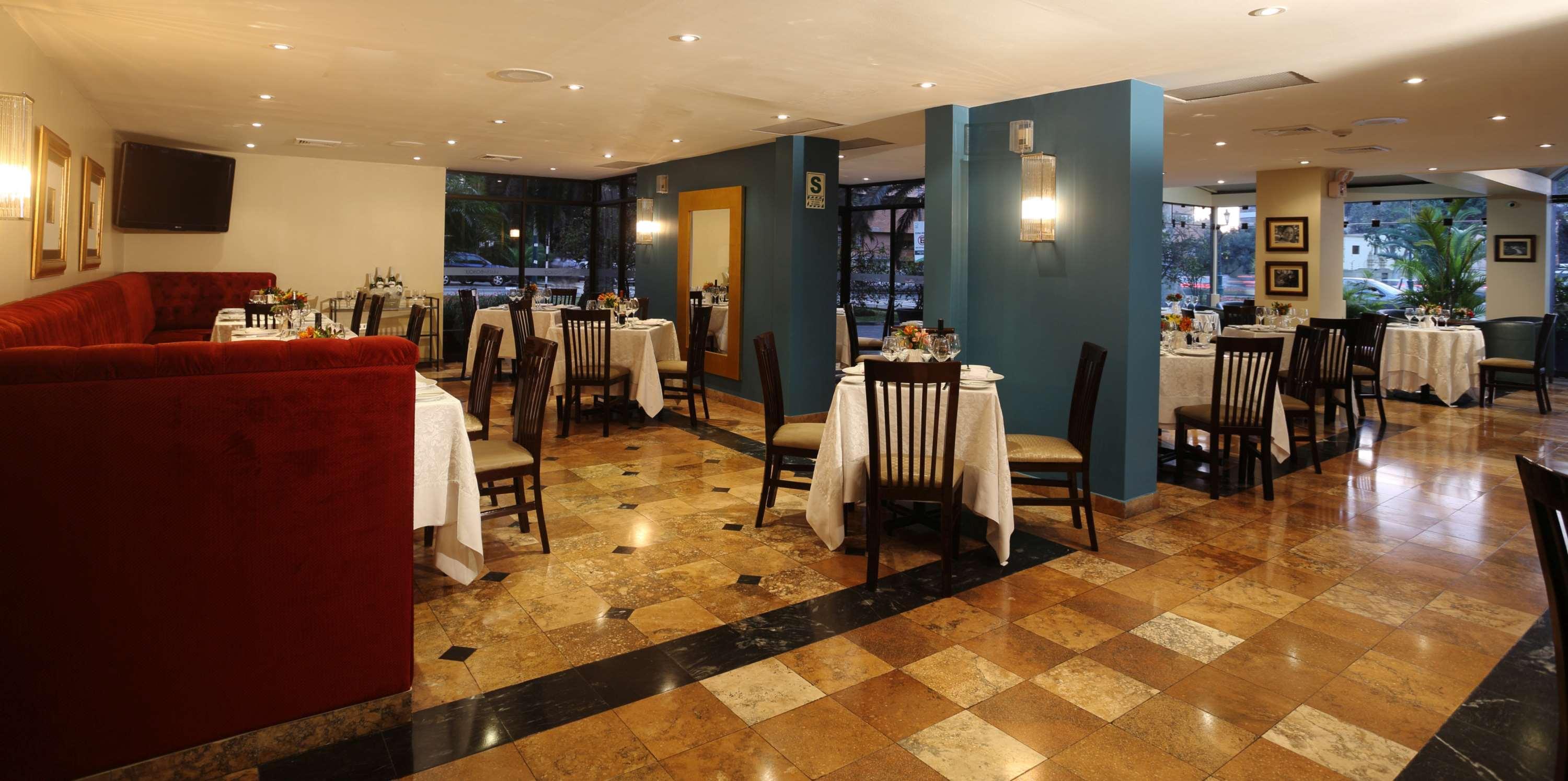 Radisson Hotel Plaza del Bosque Distretto di Distretto di Lima Esterno foto