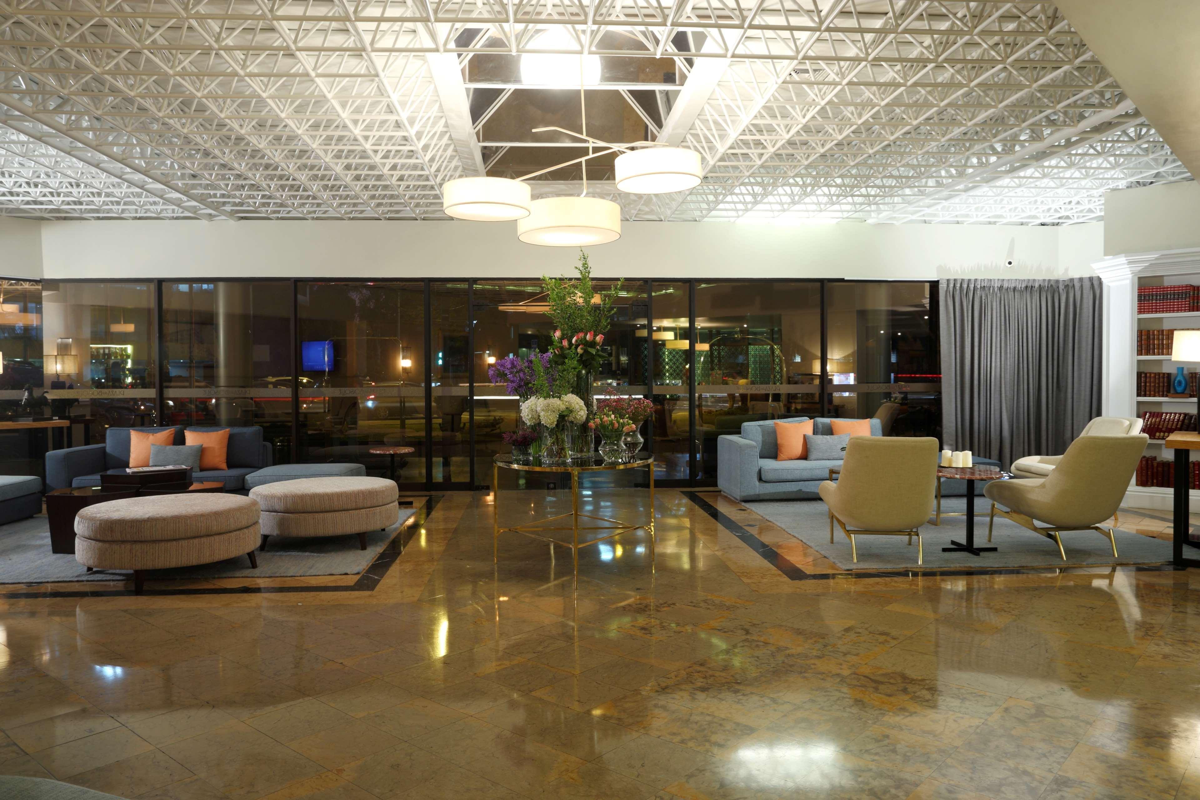 Radisson Hotel Plaza del Bosque Distretto di Distretto di Lima Esterno foto